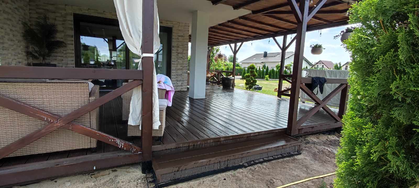 Modern covered terrace
